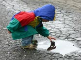 Imagen de niños en la calzada