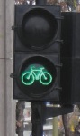 Semáforo con cabezal para ciclistas