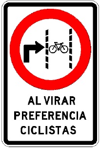 Señal Preferencia ciclistas al virar derecha